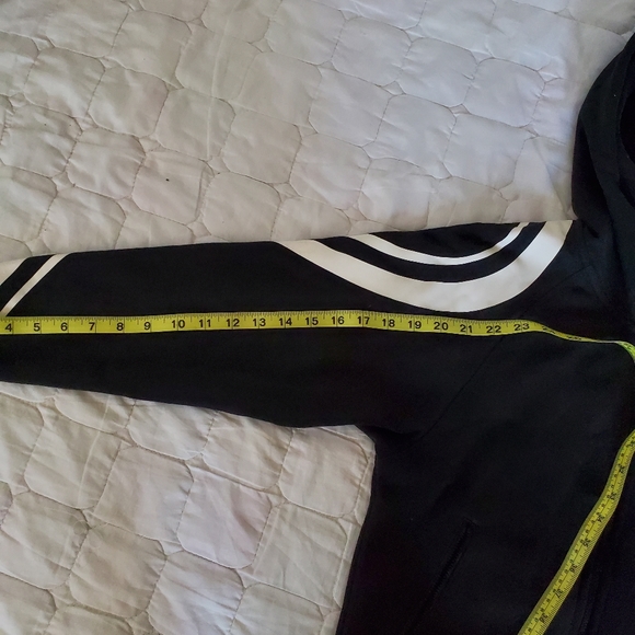 Jacket - Picture 6 of 11